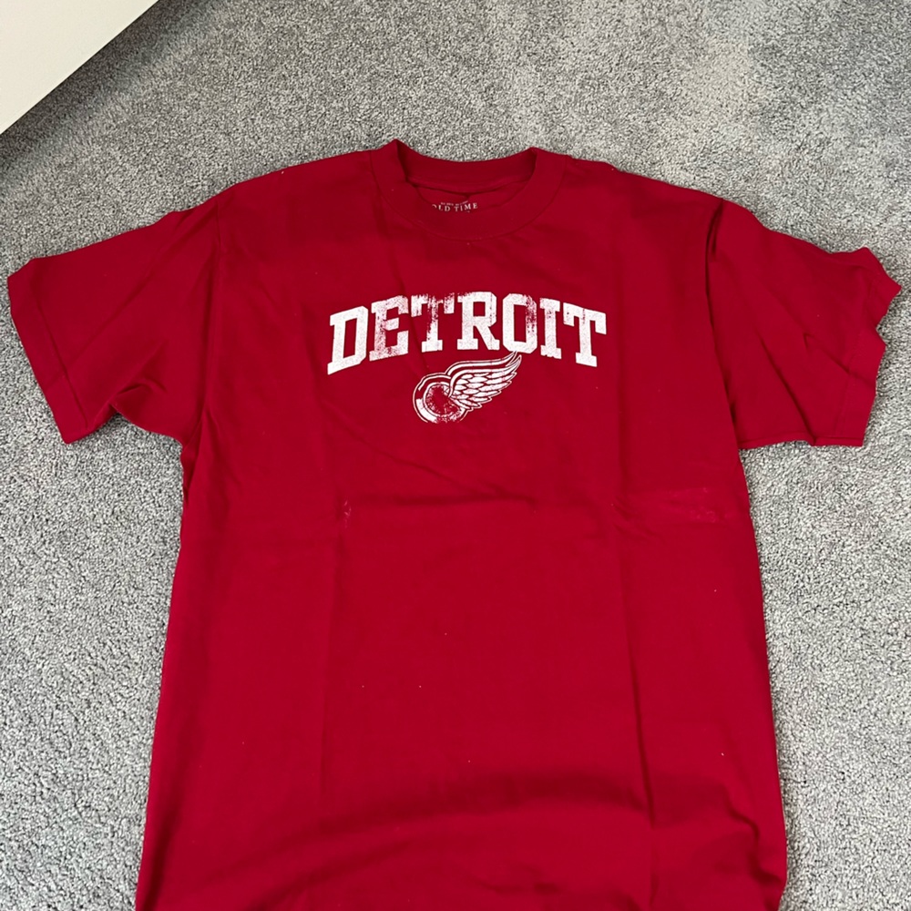 Detroit RedWings Short sleeve shirt